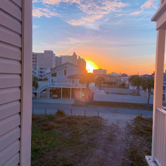 Meet your Posher, Katie - Picture 1 of 1